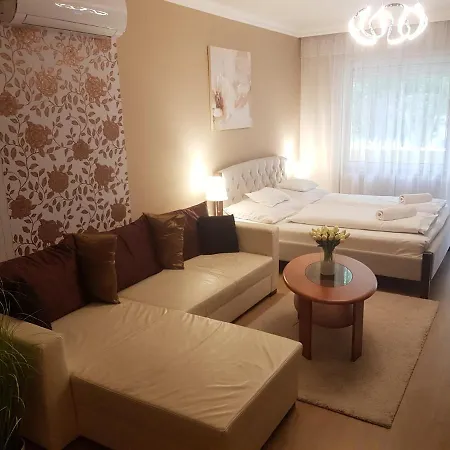 Jokai Apartman Szarvas Exterior photo