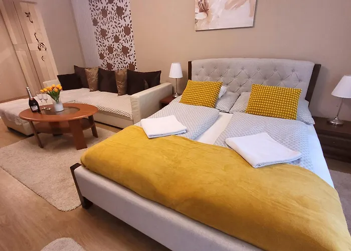 Jokai Apartman Szarvas